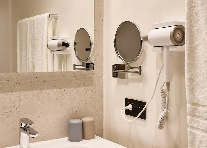 Apartmanhotel Georges Henri *