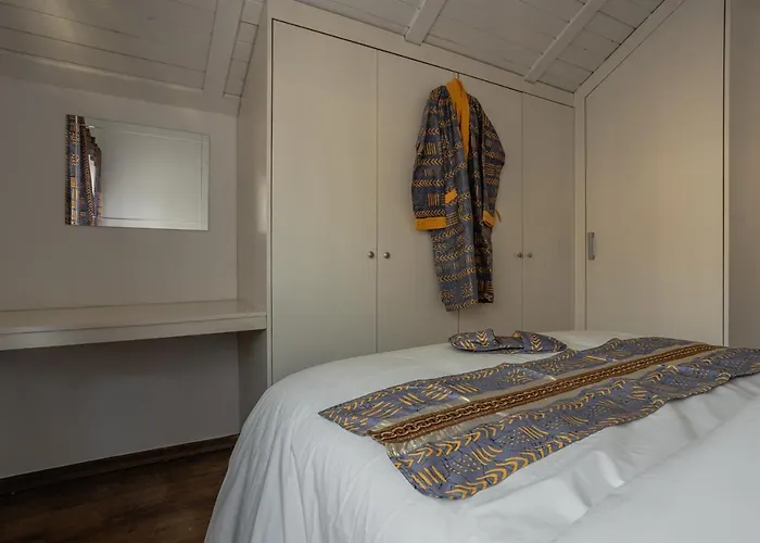 فيلة Kweni House *