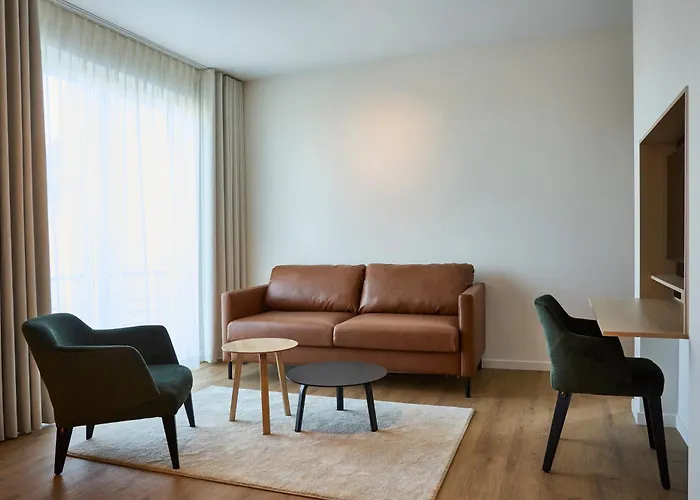 Georges Henri Apartmanhotel Brüsszel