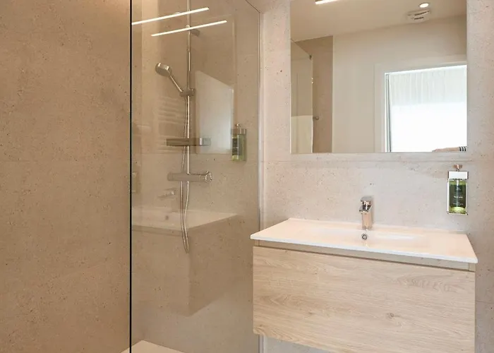 Georges Henri Apartmanhotel *