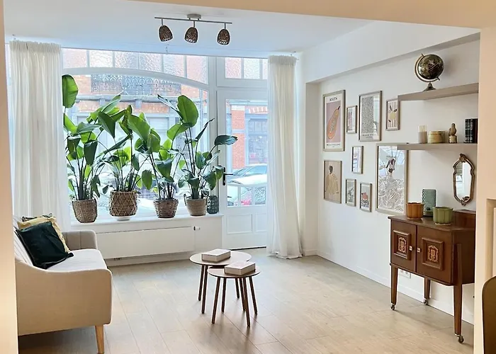 Modern&elegant Near Montgomery