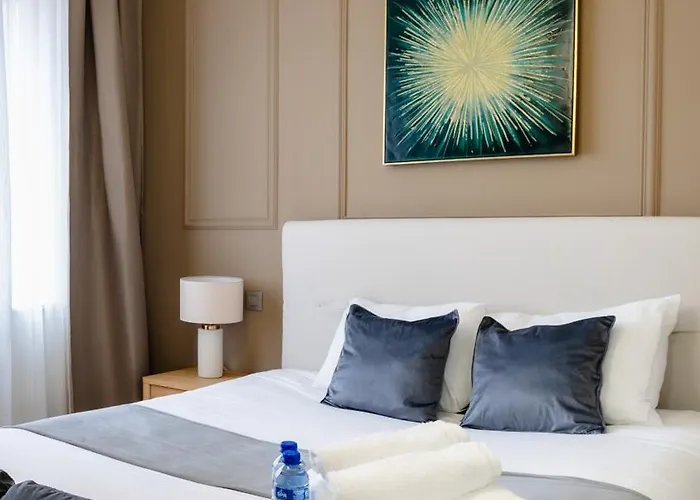 דירה - Centre-ville - 2min De Metro - 401