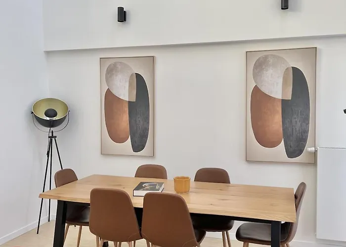 Chic & Bright Near Montgomery * Bryssel