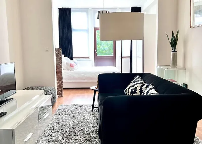 Apartamento Chic Heart Of The With Balcony Bruxelas