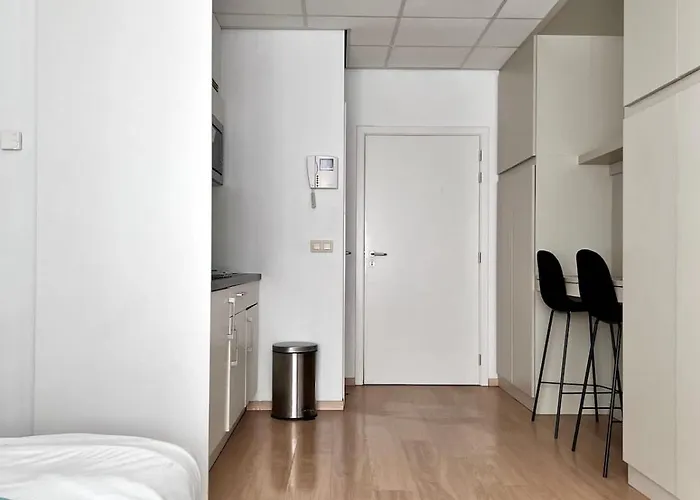 Stunning 2 Min From Grand Place Appartement