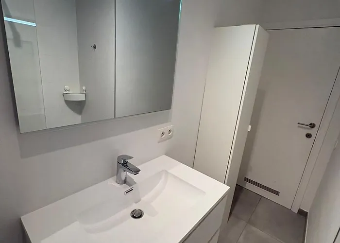 Daire Quiet Near European District *