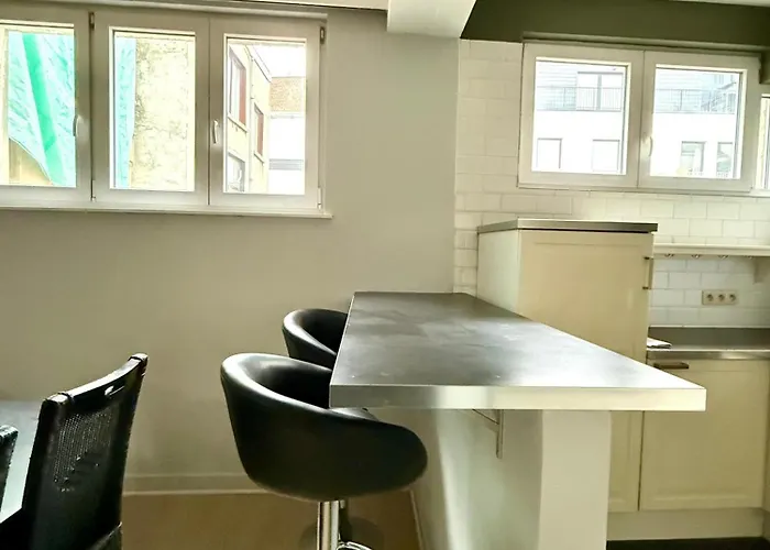 3 Min To The Grand-place 6 Min To Manneken Pis & Sleeps 6