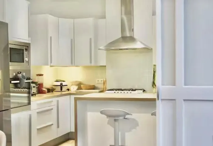 Spacious Terrace In The Heart Of *