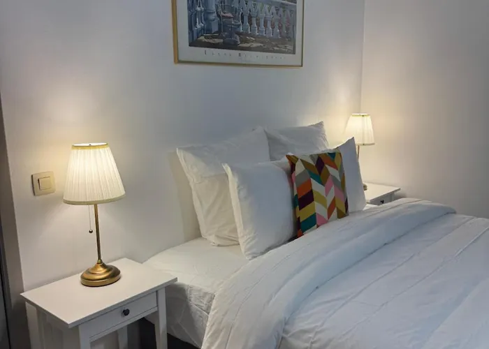 Apartment La Perla Louise Rdc Brussels