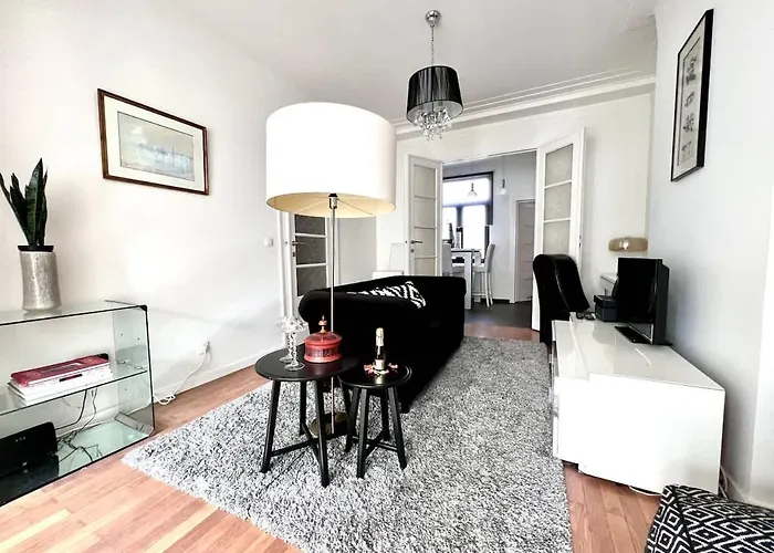 Appartamento Chic Heart Of The With Balcony *