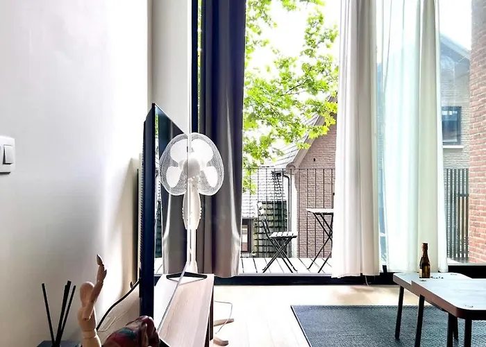 Bright Modern Loft In For 4 * 布鲁塞尔