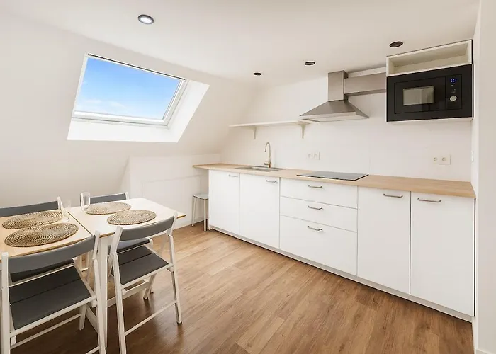 Modern Loft 1br Sofa Bed 10min To Center *