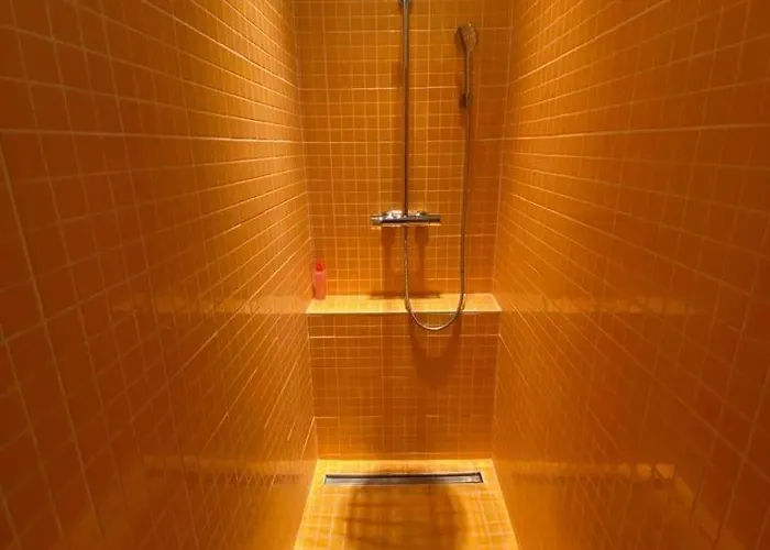 Loft A Stone's Throw From Place Brugmann * Bruxelles