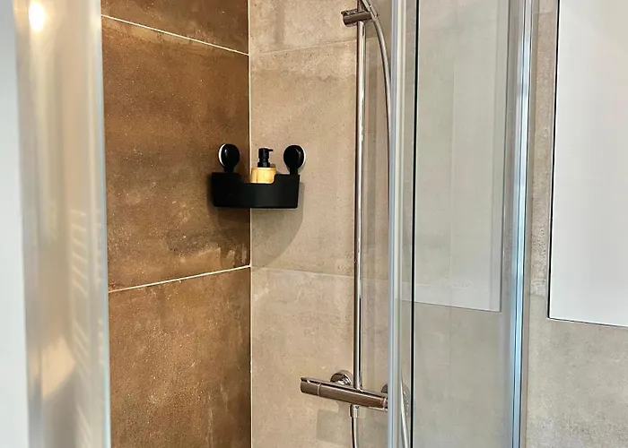 Chic & Bright Near Montgomery * Bryssel