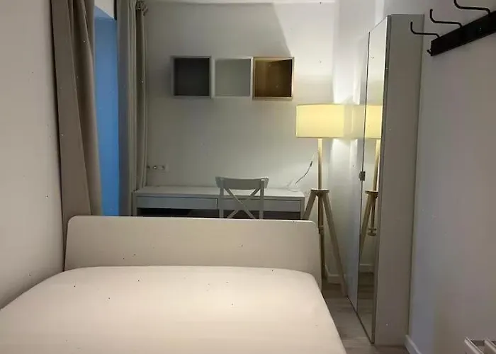 Apartman Large 3-bedroom In *