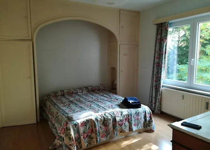 Bright And Cosy In شقة