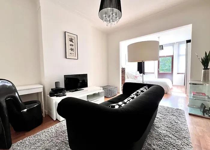 Chic Heart Of The With Balcony *