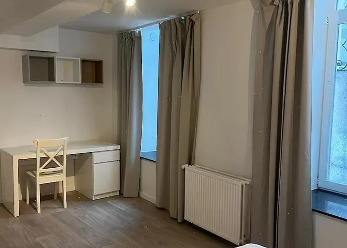 Large 3-bedroom In Apartman