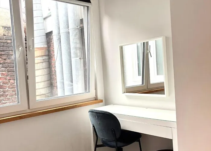 Elegant - Next From Grand Place, Netflix & Comfort Brüksel