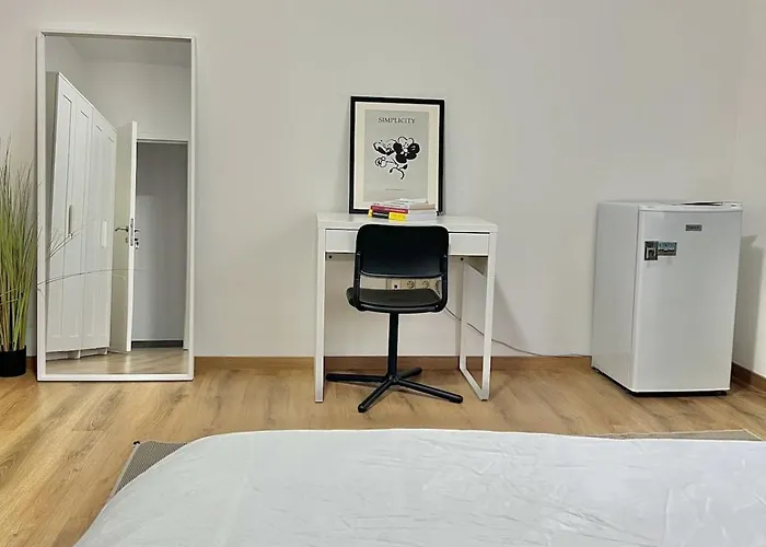 Spacious For 6 Near Center Of Βρυξέλλες