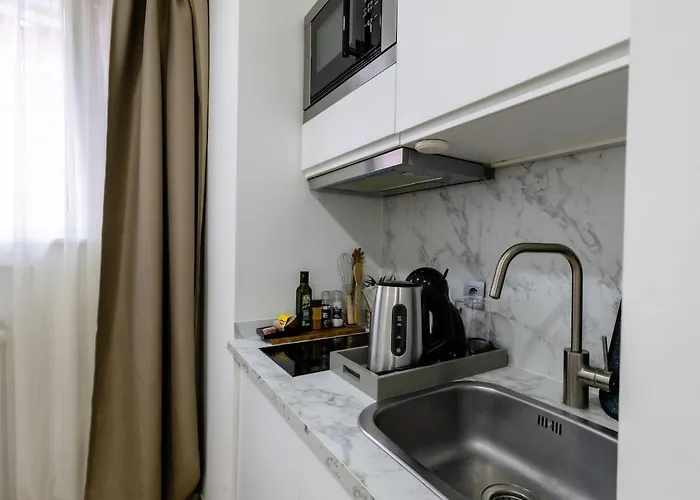 Cozy - Downtown - 2 Min From Metro - 201 דירה