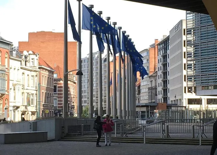 Bright And Cosy In شقة