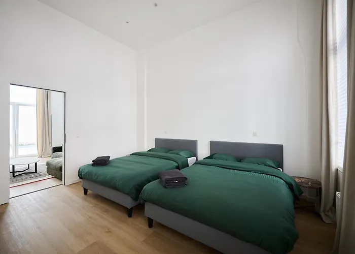 Toison D'or & Saunna 2