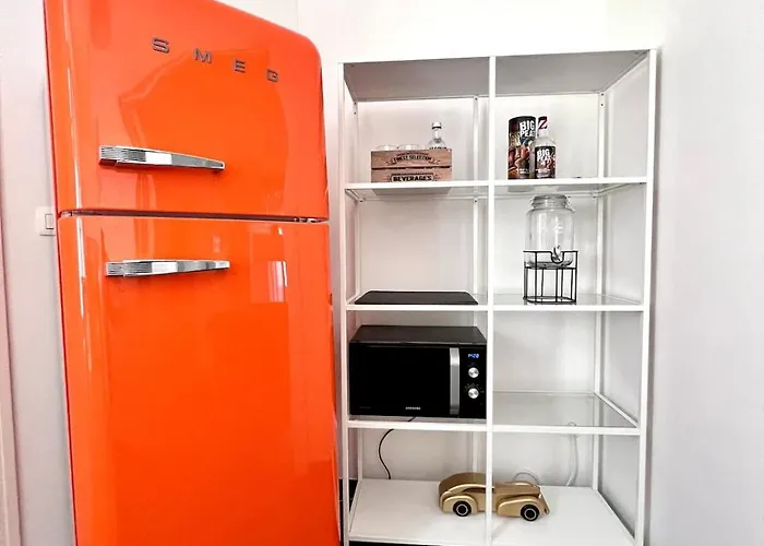 Appartamento Chic Heart Of The With Balcony