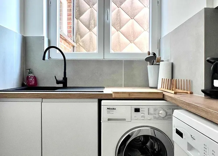 Lovely - Heart Of For 2 View Over The شقة بروكسل