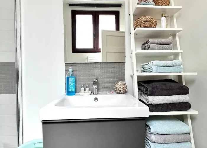 Chic Heart Of The With Balcony *