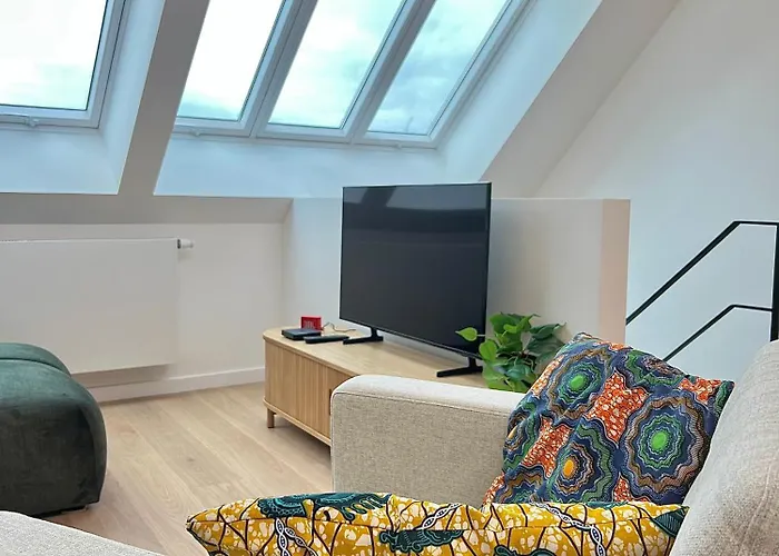 Duplex Design & Elegant Au Coeur De