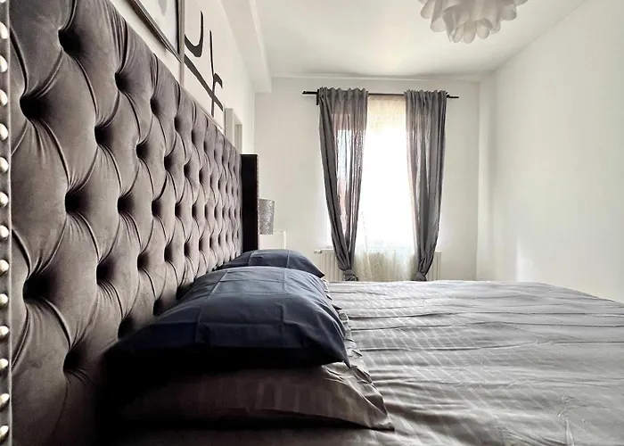 Cosy Family For Up To 9 Guests Near Midi Station Βρυξέλλες