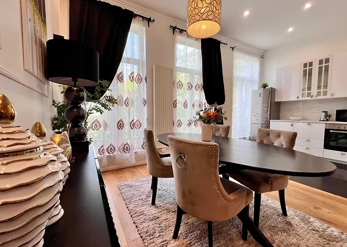 Διαμέρισμα Cosy Family For Up To 9 Guests Near Midi Station Βρυξέλλες