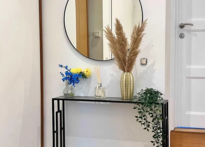 Cosy Family For Up To 9 Guests Near Midi Station * Βρυξέλλες