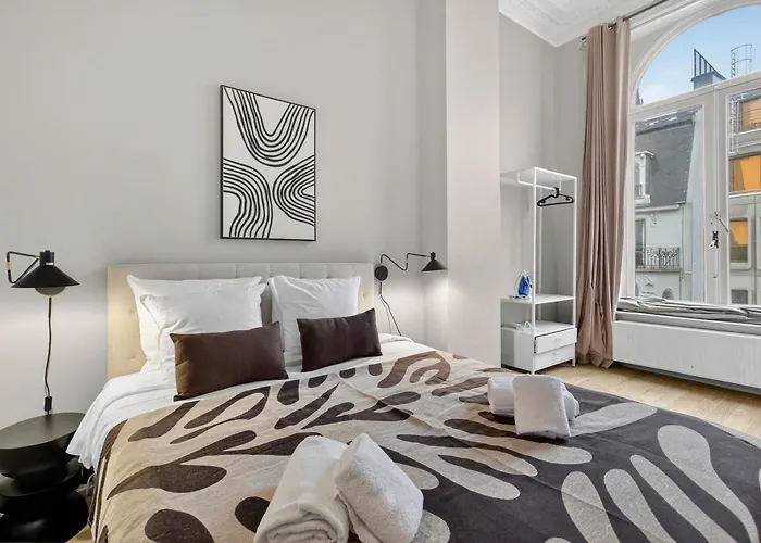 דירה Maison Lombard By Reside