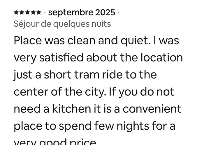 Richy Stylish Balcony Brussels- Garden View- Shared Bathroom- Inclusive Проживание в семье *