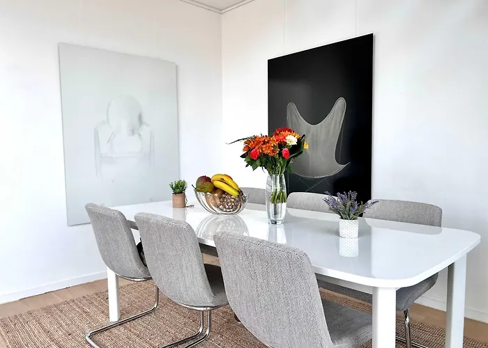 Skyline Luxury Penthouse In 220 M2 Of Elegance Alojamento de Acomodação e Pequeno-almoço 4*