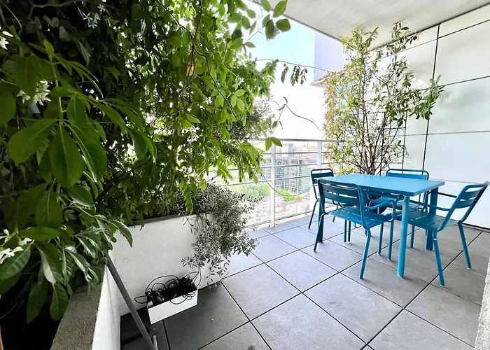 Alojamento de Acomodação e Pequeno-almoço Skyline Luxury Penthouse In 220 M2 Of Elegance 4*