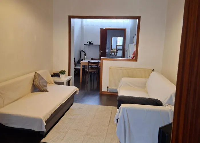 Apartamento Midi Station