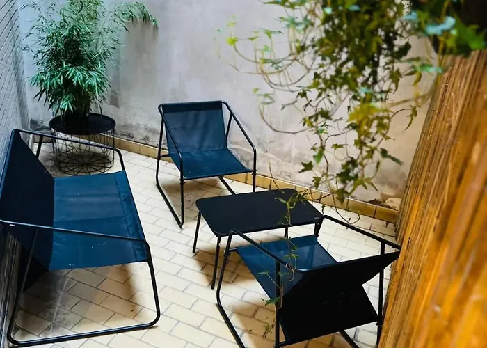 Charming 1 Bedroom With Terrace Apartment Brüssel