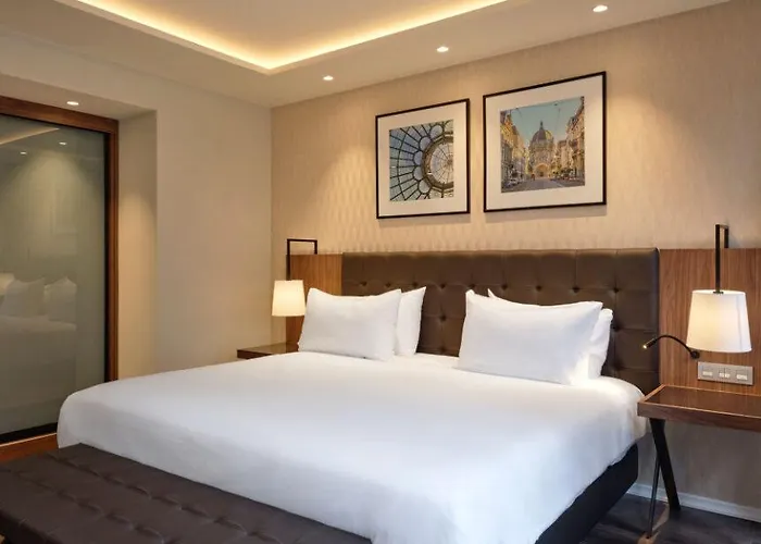 Eurostars Avenue Louise מלון 4*