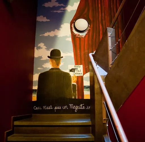 Hostel Hi Brussels Jacques Brel Hostel