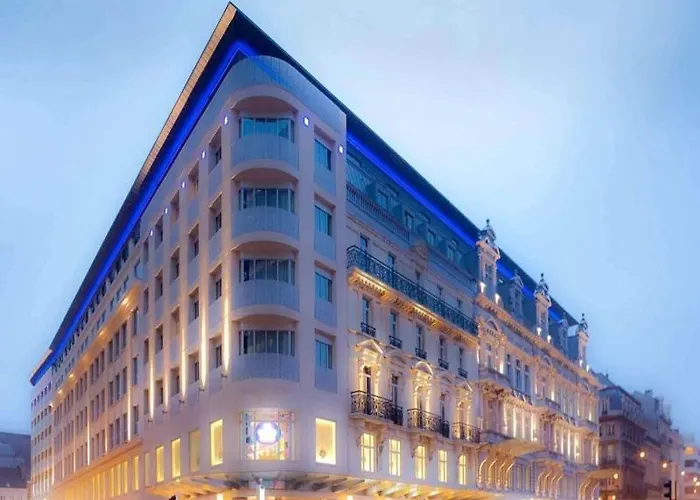 Adagio Grand Place 3* Brüksel