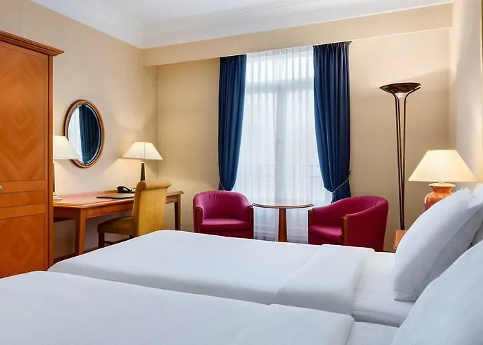 Hotell Nh Collection Centre