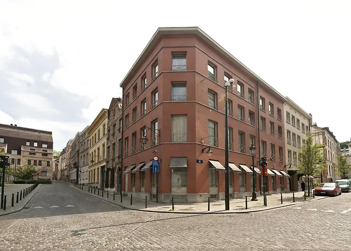 Hotel 9hotel Sablon 4*