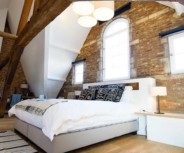 Les De Martin Guest house