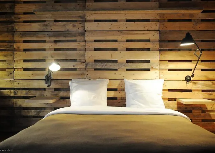 ホテル 9hotel Chelton ブリュッセル