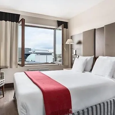 Nh Grand Place Arenberg Hotel