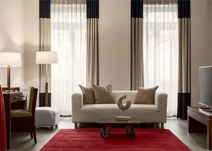 Nh Collection Centre