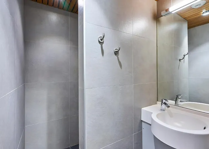 Hi Brussels Jacques Brel Hostel